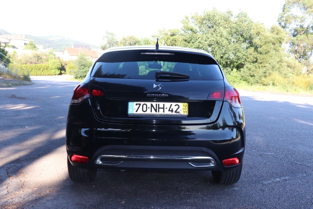 DS4 em bom estado