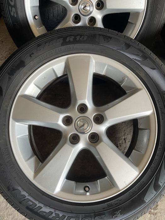 Летние шины 235 55 18 Pirelli диски 5 114.3 18 Lexus