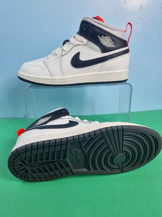 Buty Jordan 1 Mid
