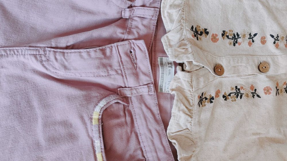 Calça e Top Bordado - 10 Anos