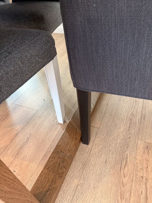 Vendo Conjunto ikeia de mesa e cadeiras para refeições
