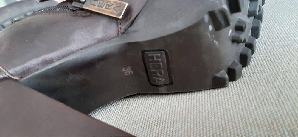 Botins senhora 36