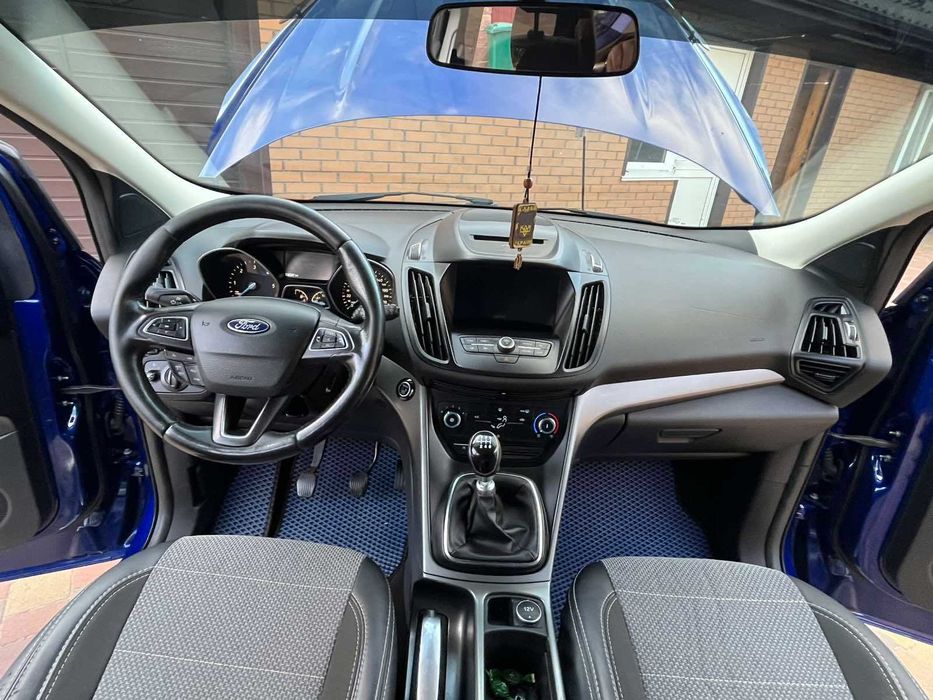 Продам Ford Kuga