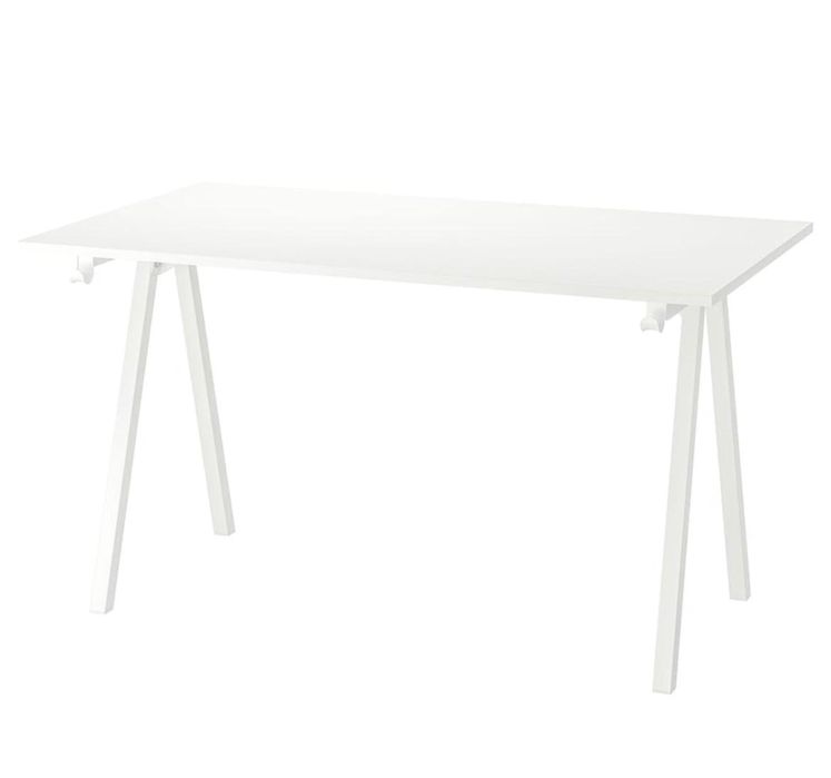 Mesa de trabalho IKEA