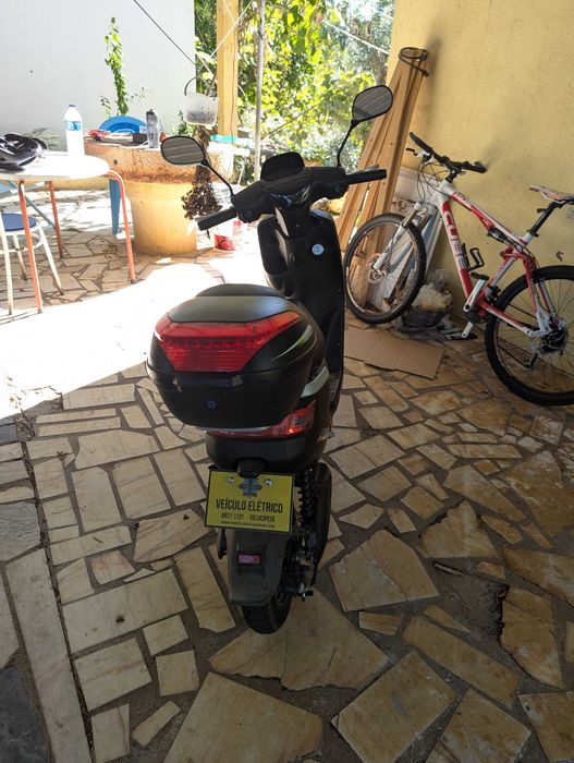 Scooter Elétrica ACM Power ES055