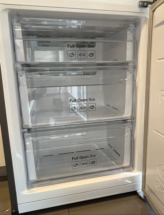 Frigorífico Combinado Samsung RB33J3415SS