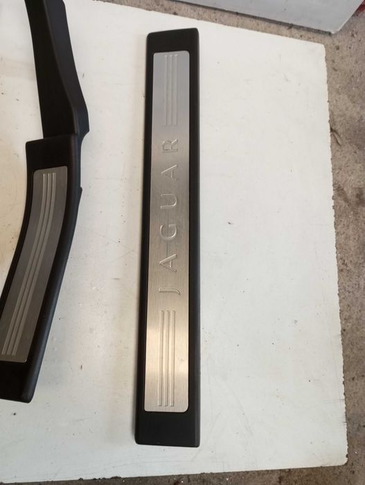 Soleiras Jaguar XF250