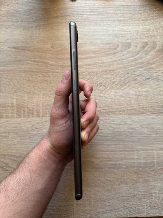 Планшет Lenovo tabM8