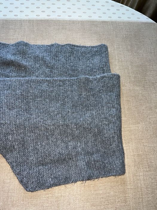 Szalik z wełny nowy bez metki