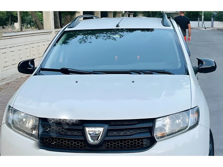 Renault Logan III 2013+ Накладки на зеркала BMW-style (2 шт)