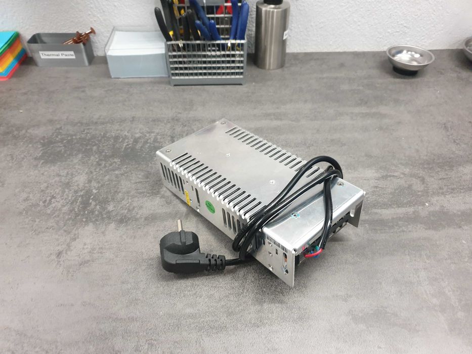 Fonte de Alimentação 24volts de 2 rails