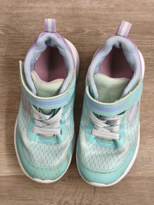 Кросівки для дівчинки Skechers 27 розмір