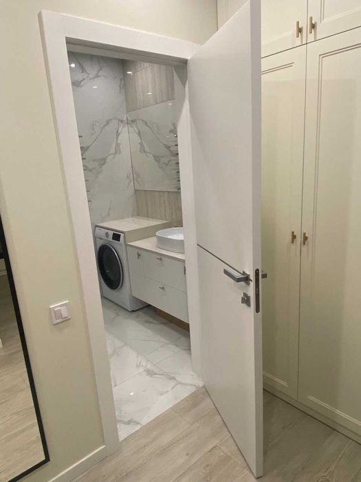 Французький Квартал 2.Гардероб,Ecoflow 2-к.кв. 56м2, Предславинська 53