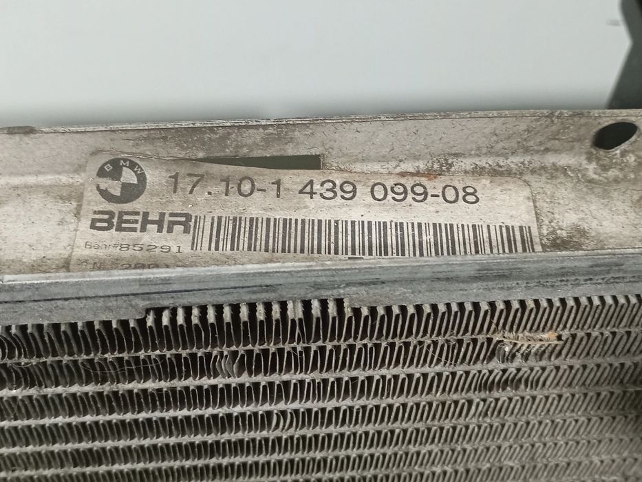 Radiador de água BMW X5 (E53)