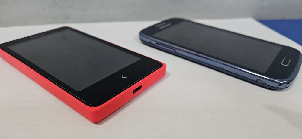 Телефони під ремонт