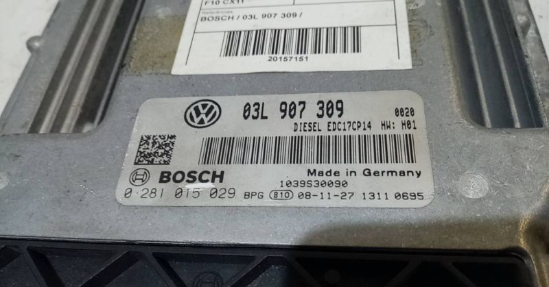 Centralina motor / ECU VOLKSWAGEN Passat (3C2)