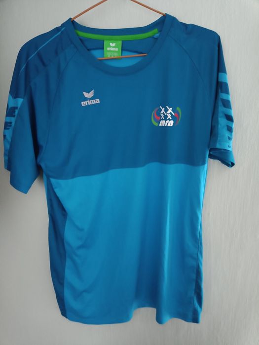 Чоловіча спортивна кофта розмір M