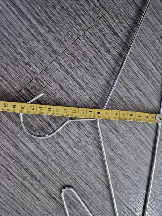 Metalowe wieszaki do ubrań