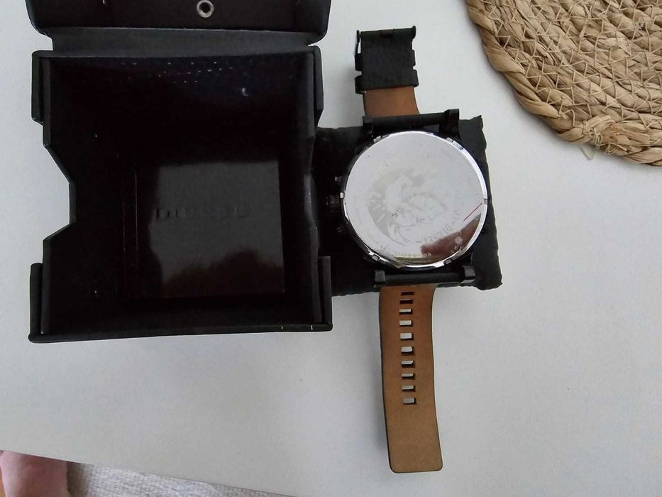 Zegarek Diesel brave duży all black gold czarny złoty elegencki