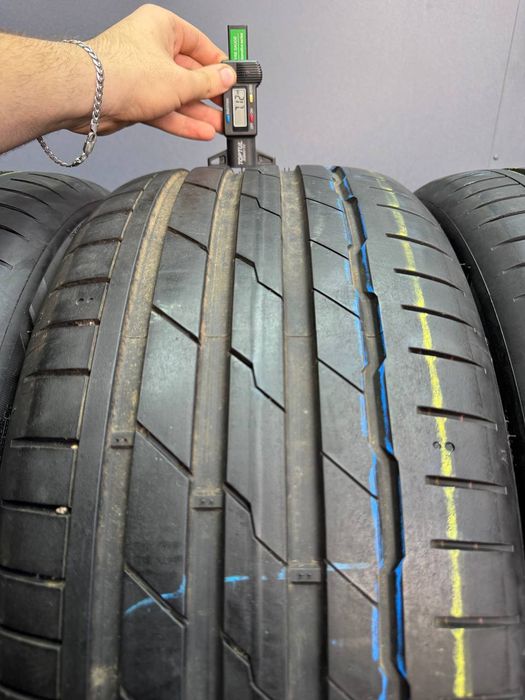 Шины БУ 245 40 R 19 HANKOOK s1evo3 Лето Комплект резина