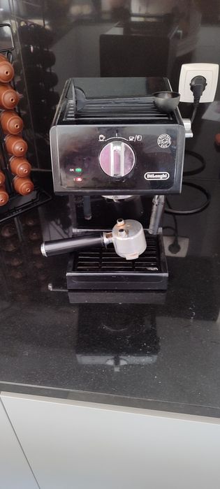 Máquina café DELONGHI
