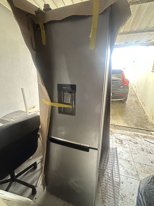 Frigorífico Combinado Samsung Digital Inverter (Inox c/ Dispensador)
