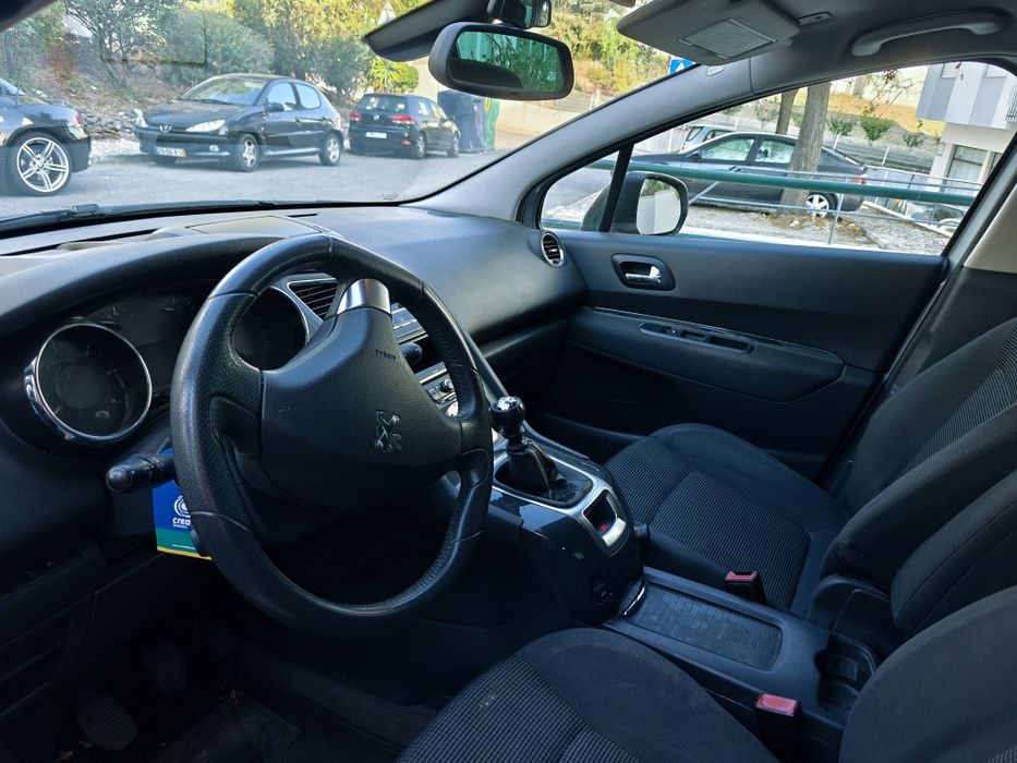 Peugeot 5008 1.6 Hdi