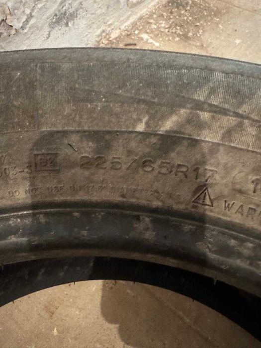 Зимові шини Michelin 225/65 r17 2 штуки 10/19