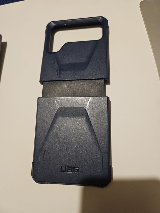 Etui na Samsung Galaxy Z Flip 4