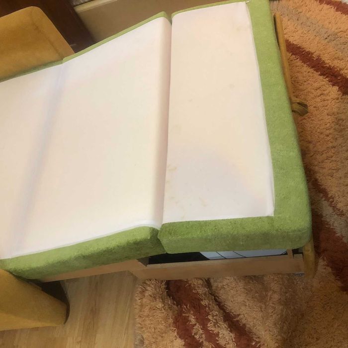 Продам дитячий диван.