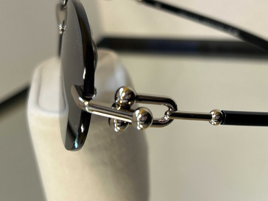Жіночі сонцезахисні окуляри Tiffany TF 3104D безоправні овальні