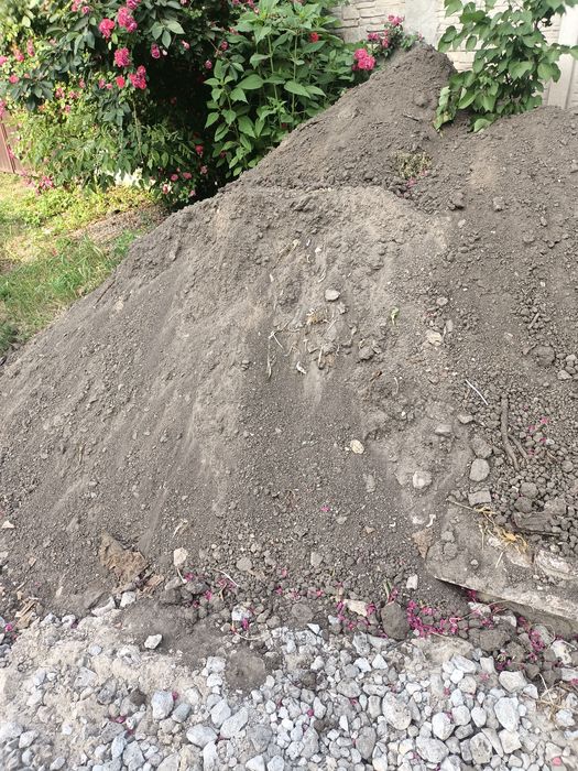 Оддам чорнозем безкоштовно (самовивоз )