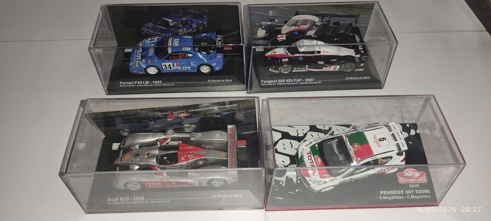Miniaturas carros desportivos