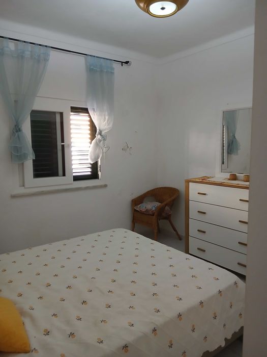 Arrenda-se Casa T2 Vila Real de Santo António 1000€ por mês de Setembro a Junho