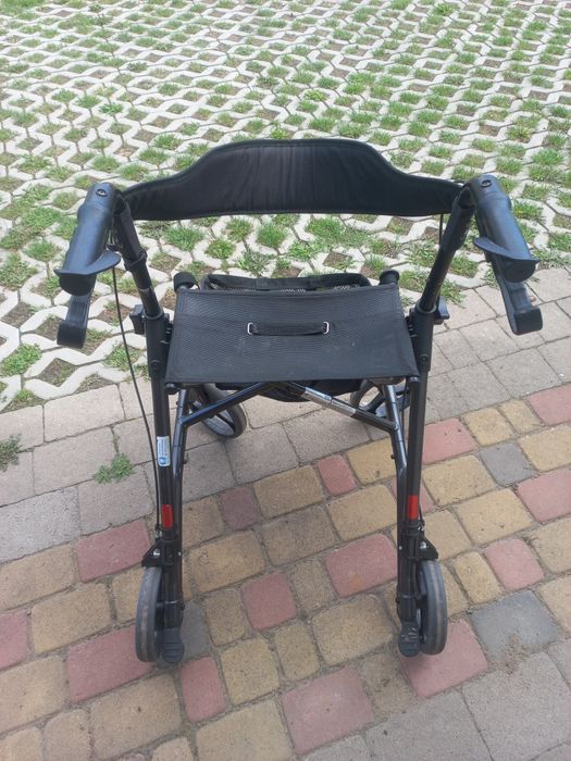 Ходунки-ролатори