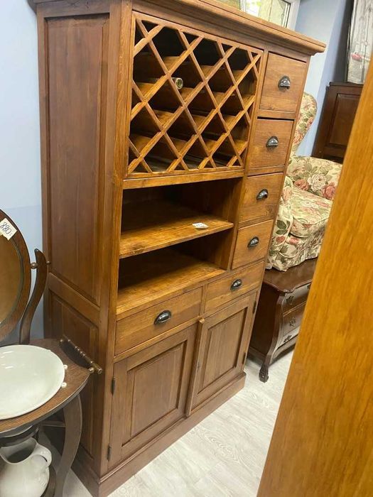 Witryna drewniana tekowa lite drewno kolonialna na wino FV DOWÓZ