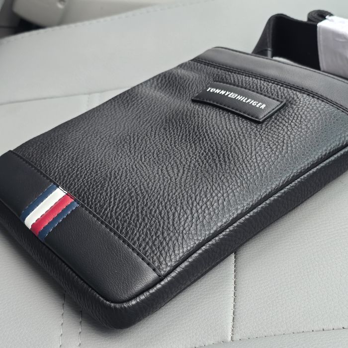 Чоловіча сумочка TOMMY HILFIGER