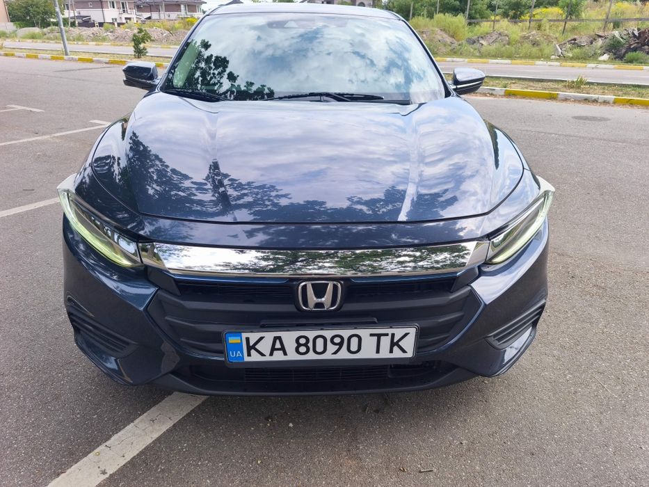Продам Honda Insight  Touring 2020