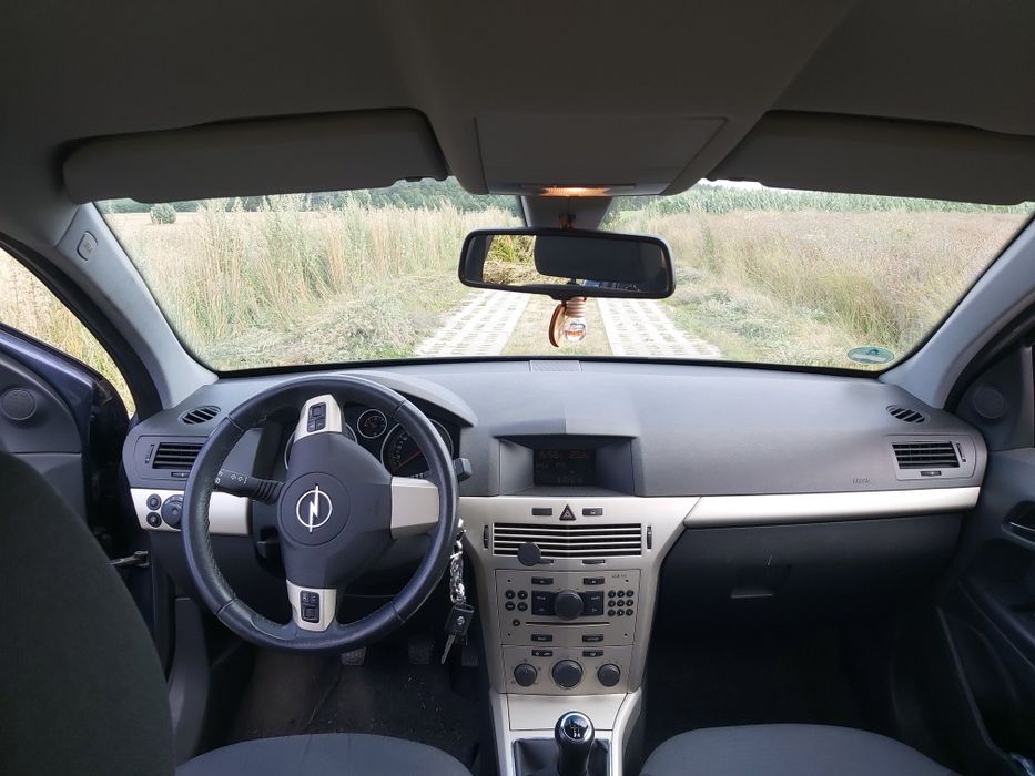 Opel astra h 2007 1,6 benzyna