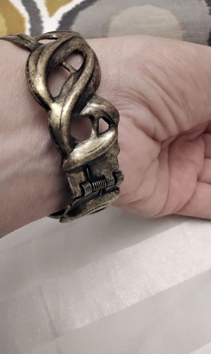 Bransoletka  metalowa przetarte stare zloto