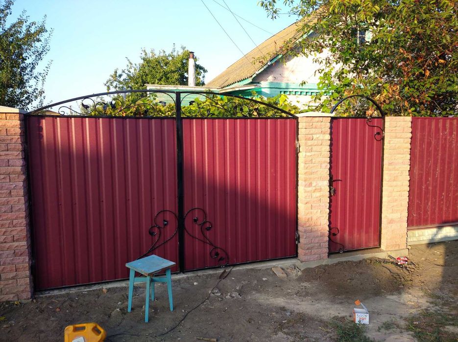 Забор установка забору