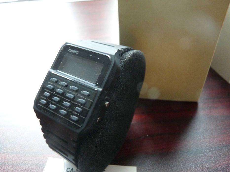 zegarek z kalkulatorem  Casio CA-53WF