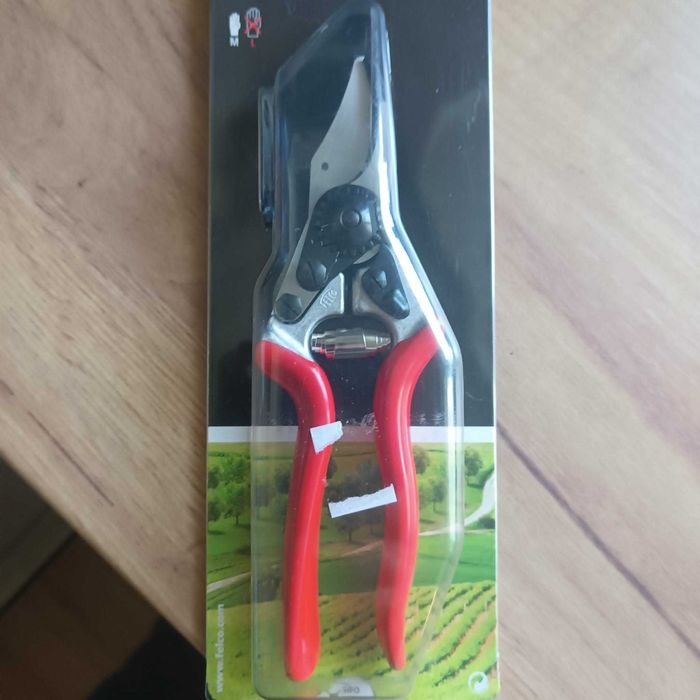 Sekator ogrodowy Felco 16 lewa ręka