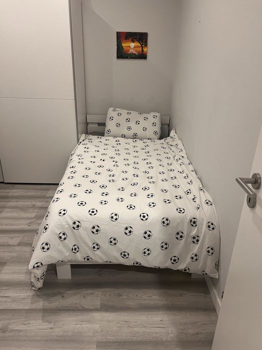 Alugo quarto mobilado