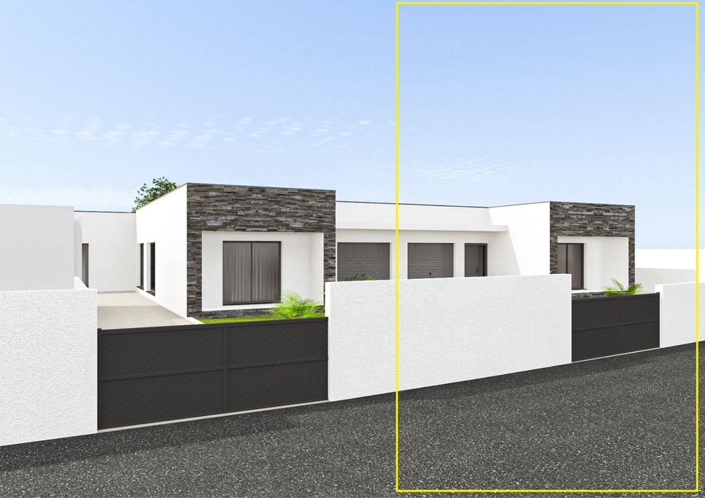 Moradia geminada na Rua das Vinharias, Condeixa-a-Nova, Lote 835m2