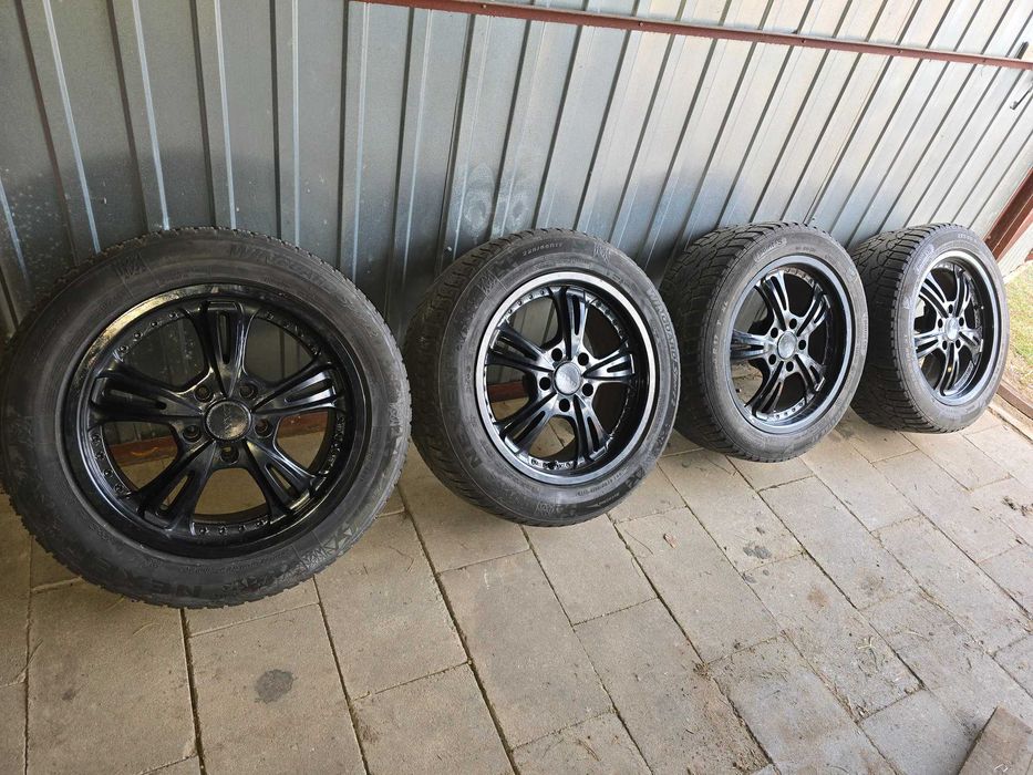 Felgi aluminiowe 17 z oponami do BMW E60 E61 7.5j ET20 5x120