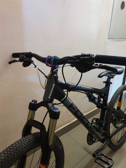 Двохпідвіс Focus