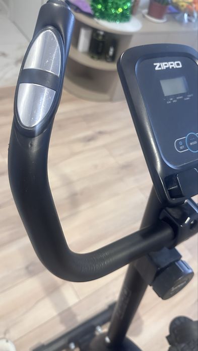 Продам велотренажер