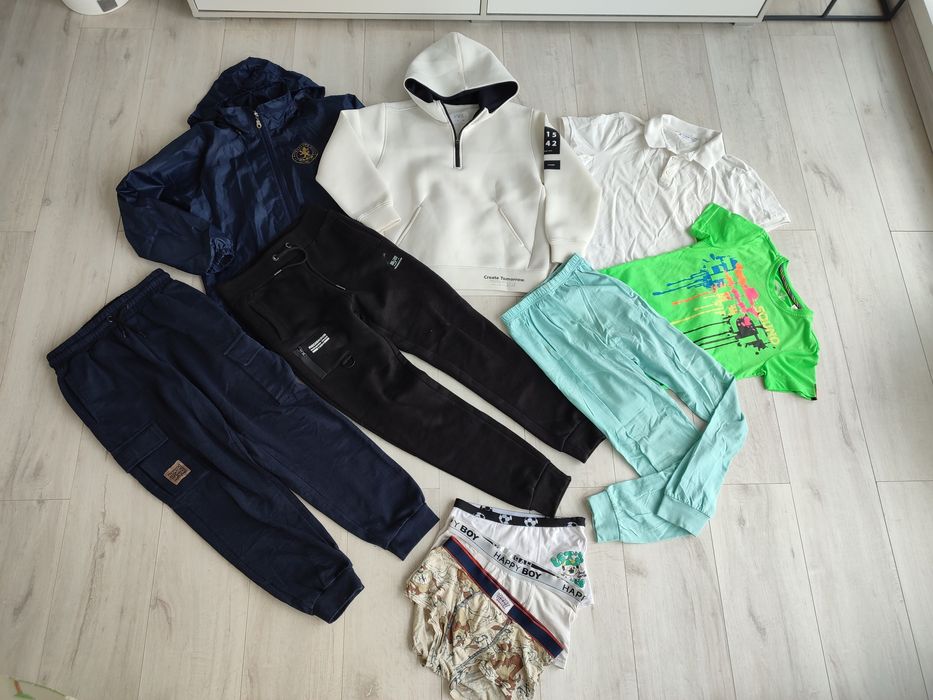 Пакет одягу для хлопчика 140-152 (Next, Zara) худі, штани, футболки –