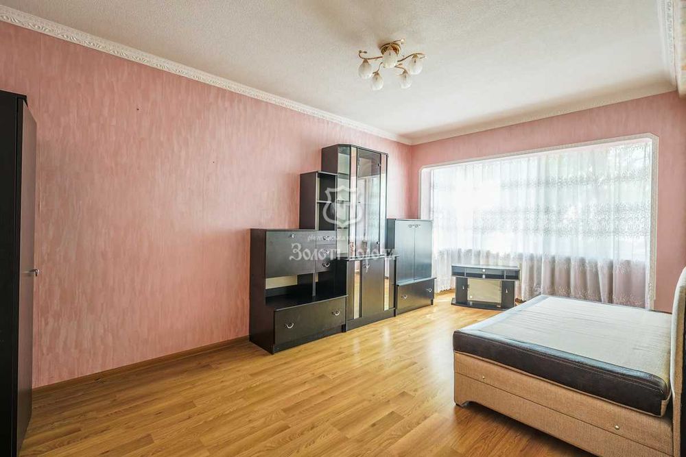 Квартира, 1к. Гарний стан. Героїв полку «Азов», 6Б, Оболонь
